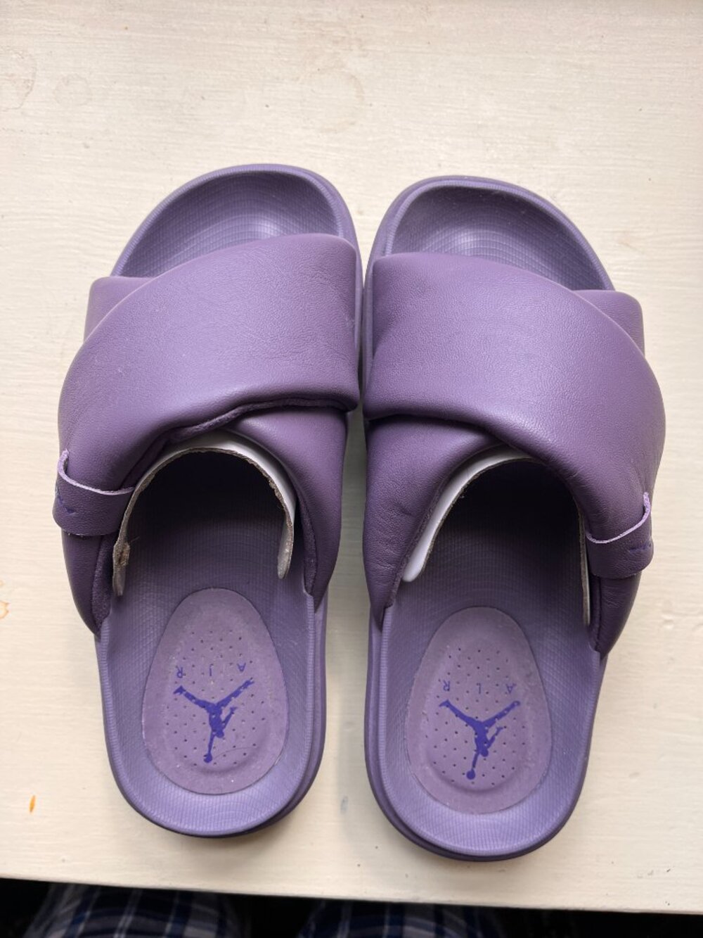 NIKE Jordan Sophia Slide Size 6